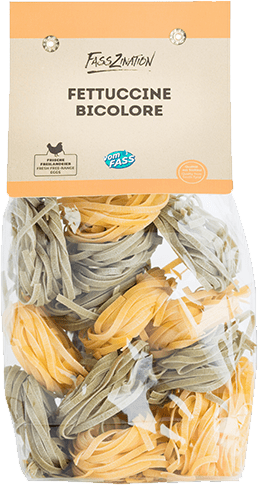 
                                Südtiroler Bunte Eierteig-Fettuccine
                            