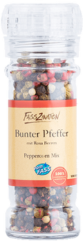 Bunter Pfeffer mit Rosa Beeren in der Mühle