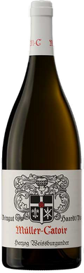 
                                2022 Herzog Weißburgunder Magnum
                            