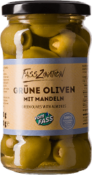 Oliven mit Mandeln