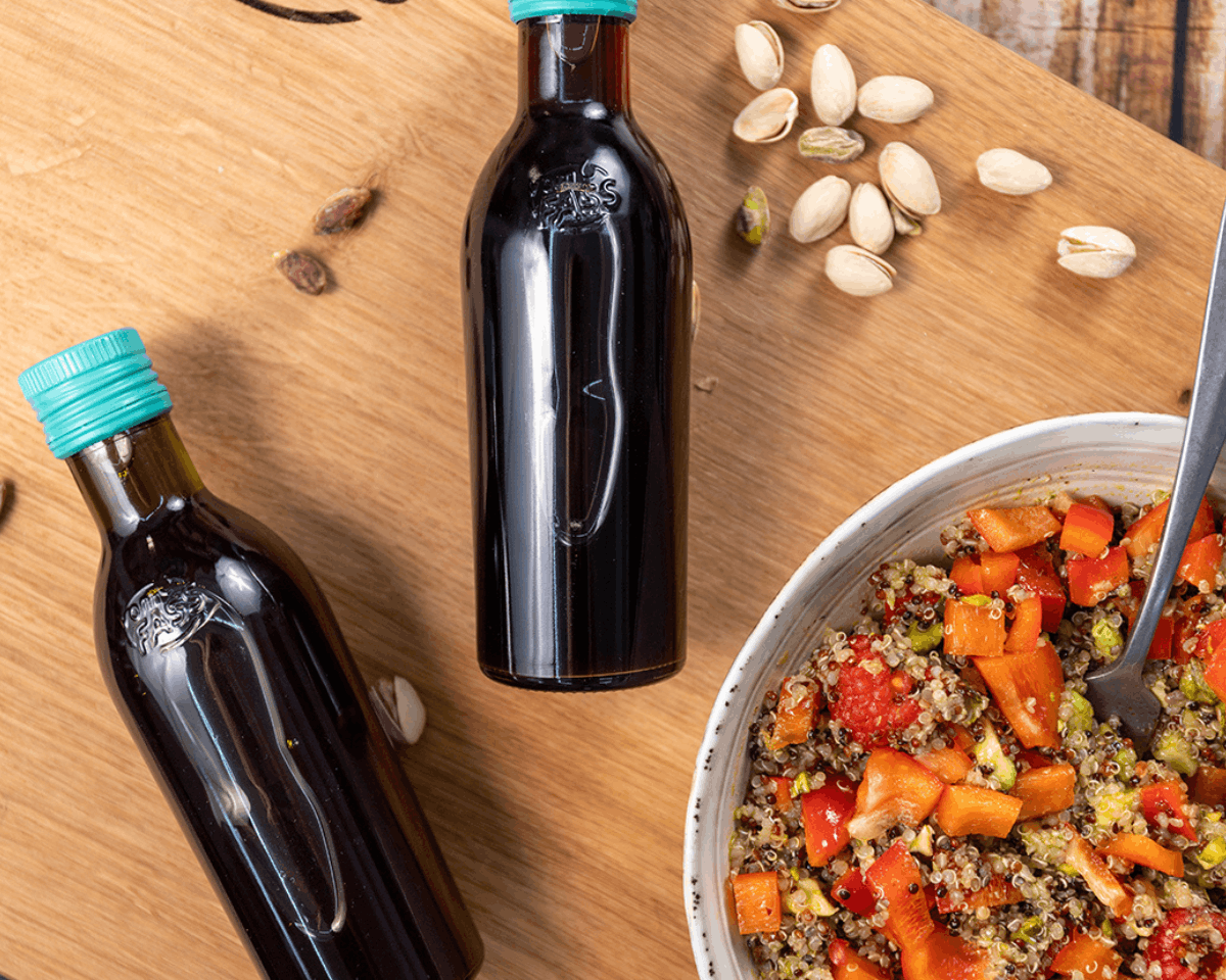 Salat mit Granatapfel-Dressing 